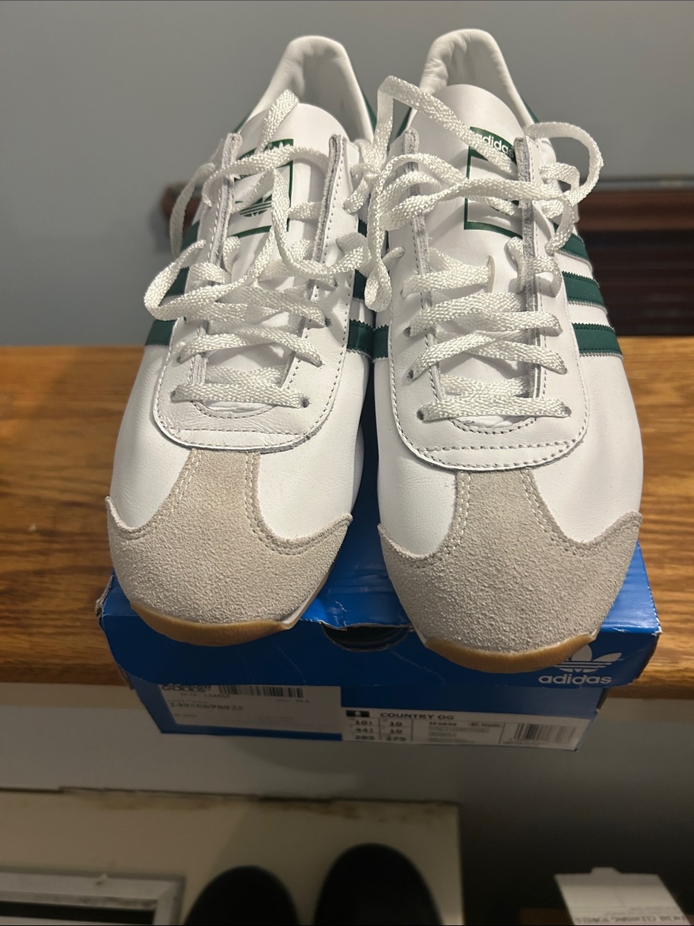 adidas Men’s White Sneakers with Green Stripes